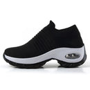 Tenis Ultra Comfort Plus Negro y Blanco